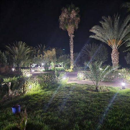 Le Domaine De Carole Marrakech Bed & Breakfast Douar Akkara Bagian luar foto