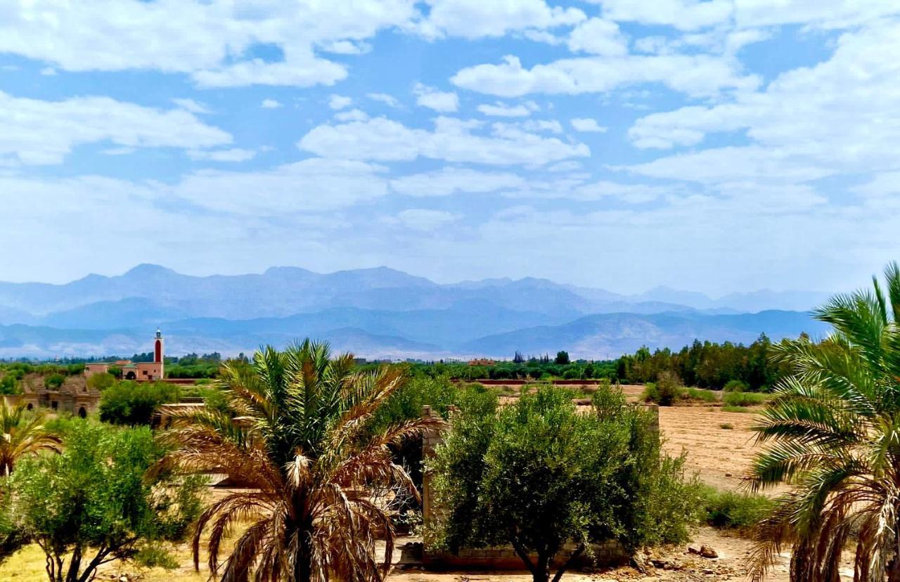 Le Domaine De Carole Marrakech Bed & Breakfast Douar Akkara Bagian luar foto